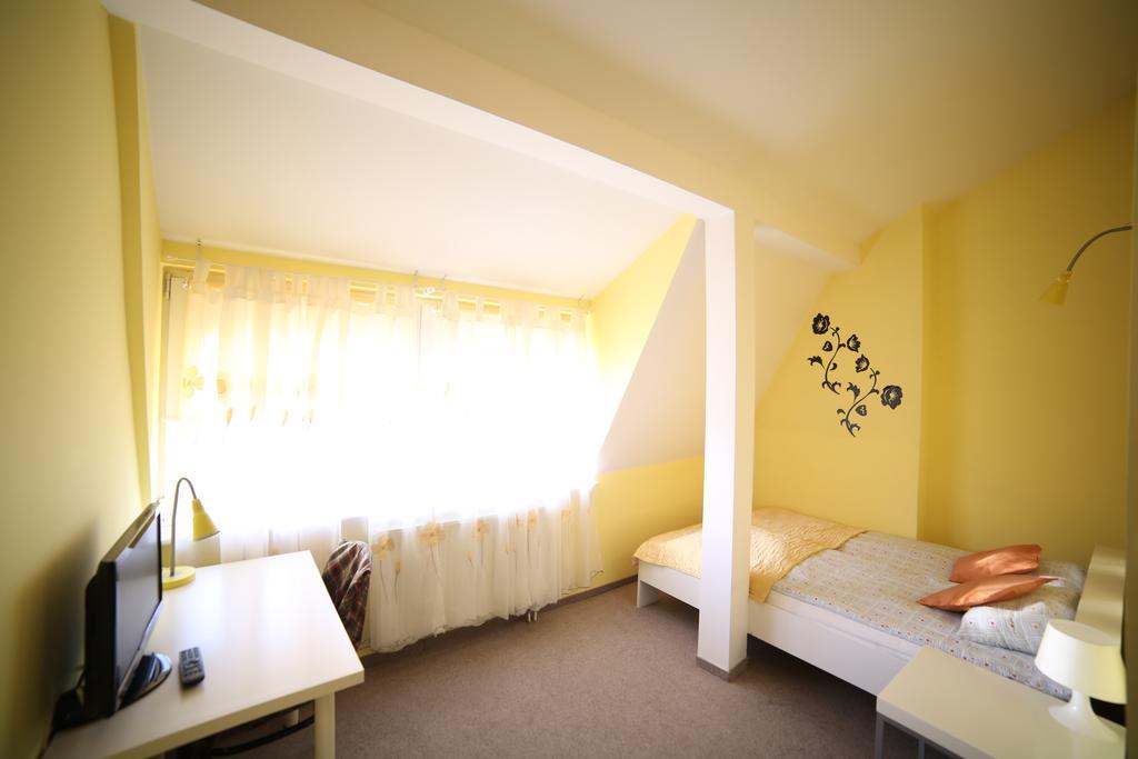 Konstantynów Łódzki Motel Silver חדר תמונה